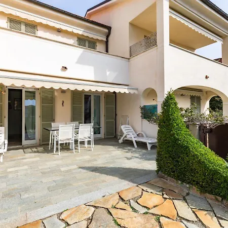 Cristina By Interhome *